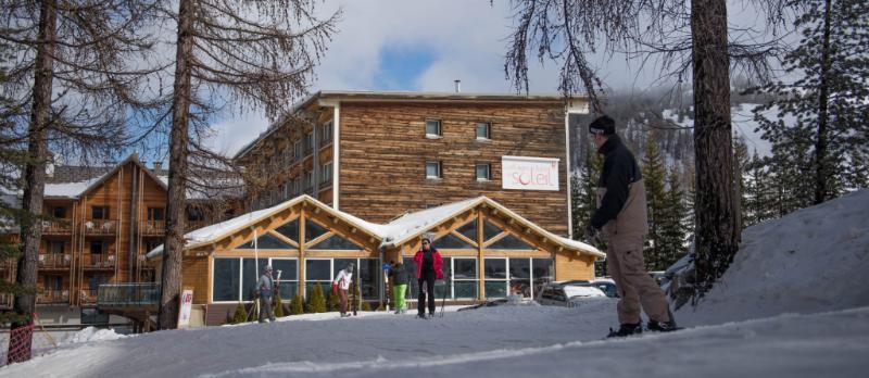 Les Villages Club Du Soleil - Vars Вар Екстер'єр фото